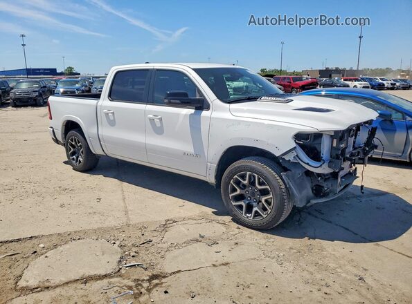 1C6SRFJP1SN748685 2025 RAM 1500 Белый Передняя правая четверть
