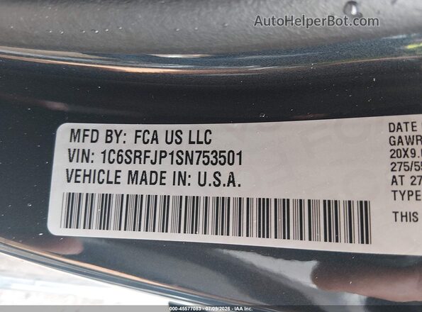 1C6SRFJP1SN753501 2025 RAM 1500 Gray Vista del compartimento del motor