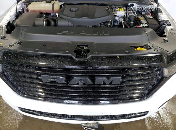 1C6SRFJP2SN737095 2025 RAM 1500 White Vista interior trasera