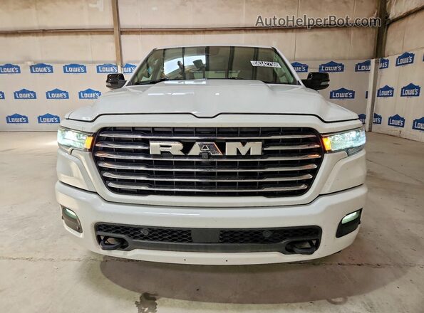 1C6SRFJP2TN293752 2026 RAM 1500 White Widok z przodu