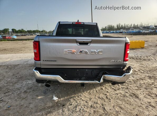 1C6SRFJP3TN255513 2026 RAM 1500 Silver Vista de la etiqueta del VIN
