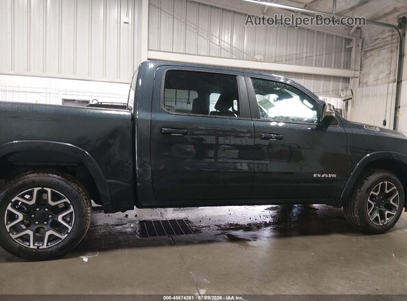 1C6SRFJP9TN369368 2026 RAM 1500 Blue Rear interior view