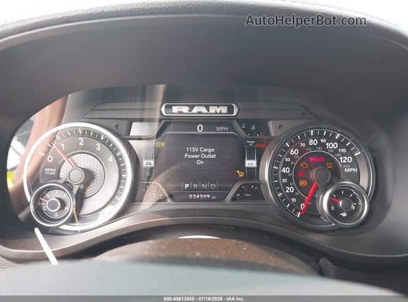 1C6SRFJT1NN456679 2022 RAM 1500 Синий Вид задних сидений