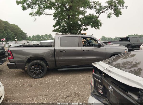 1C6SRFJT1RN153228 2024 RAM 1500 Gray Սալոնի հետևի տեսք