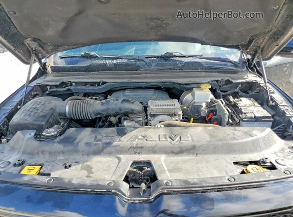 1C6SRFJT2MN581558 2021 RAM 1500 Черный Вид задней части салона