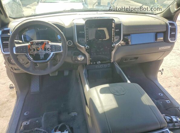1C6SRFJT2TN282585 2026 RAM 1500 Черный Вид панели приборов