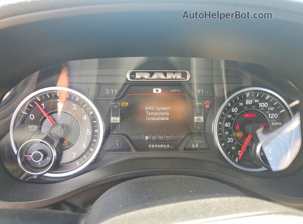 1C6SRFJT3KN708671 2019 RAM 1500 Черный Вид щитка приборов