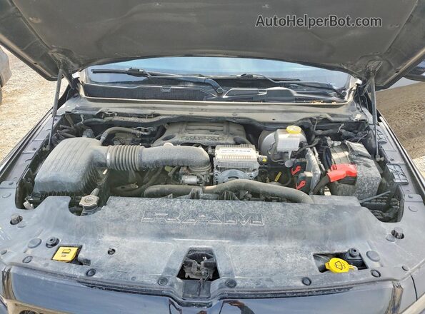 1C6SRFJT3LN328327 2020 RAM 1500 Black Rear interior view