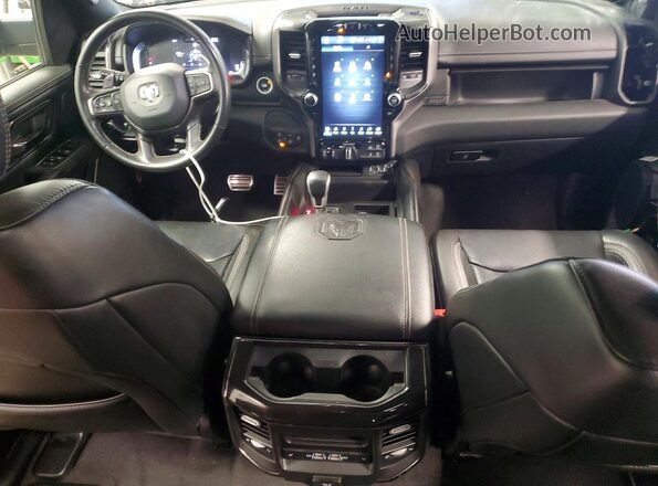 1C6SRFJT3PN500054 2023 RAM 1500 Серебряный Вид панели приборов