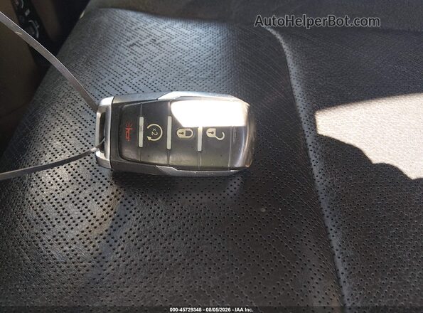 1C6SRFJT5LN368733 2020 RAM 1500 Black Widok deski rozdzielczej