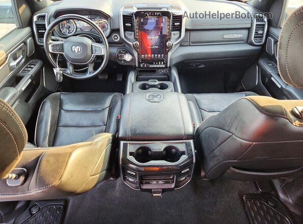 1C6SRFJT5MN669665 2021 RAM 1500 White Dashboard view