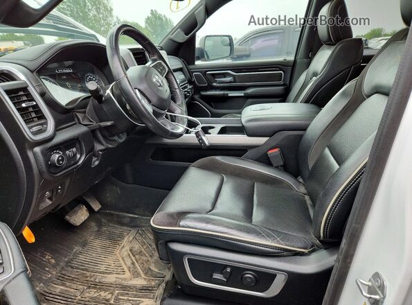 1C6SRFJT6LN272092 2020 RAM 1500 White Вид салону спереду