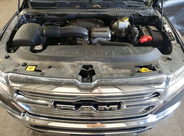 1C6SRFJT6RN103182 2024 RAM 1500 Gray Rear interior view