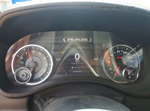 1C6SRFJT8MN719250 2021 RAM 1500 White Instrument cluster view