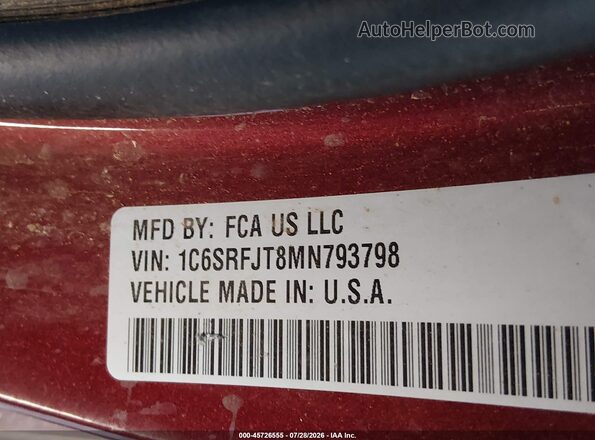 1C6SRFJT8MN793798 2021 RAM 1500 Бордовый Вид подкапотного пространства