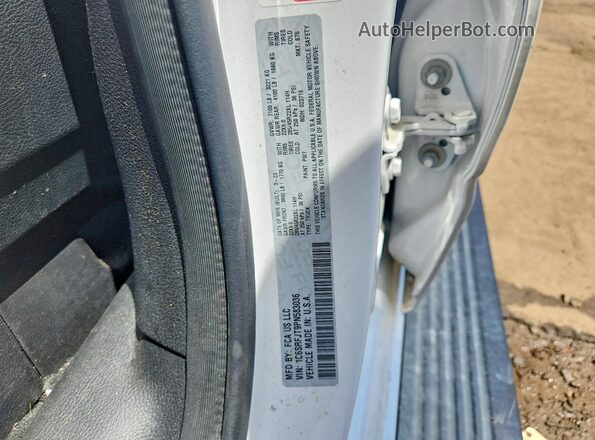 1C6SRFJT9PN583036 2023 RAM 1500 Белый Вид подкапотного пространства
