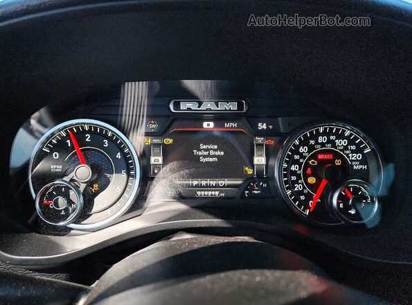 1C6SRFJTXNN130122 2022 RAM 1500 Черный Вид щитка приборов