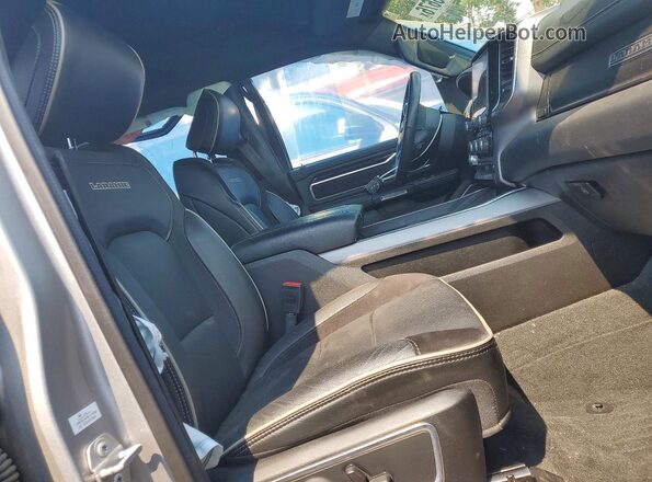 1C6SRFJTXNN366978 2022 RAM 1500 Silver Вид салону спереду