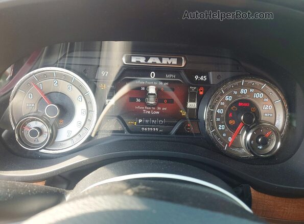 1C6SRFKT4NN459090 2022 RAM 1500 Red Instrument cluster view