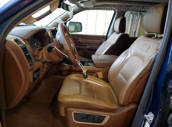 1C6SRFKT5LN212920 2020 RAM 1500 Синий Вид салона спереди