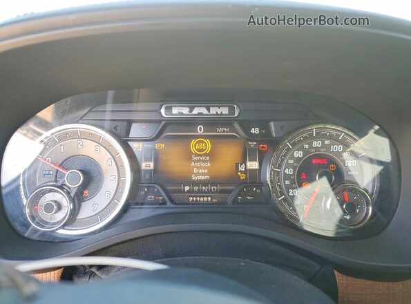 1C6SRFKT7NN138564 2022 RAM 1500 White Instrument cluster view