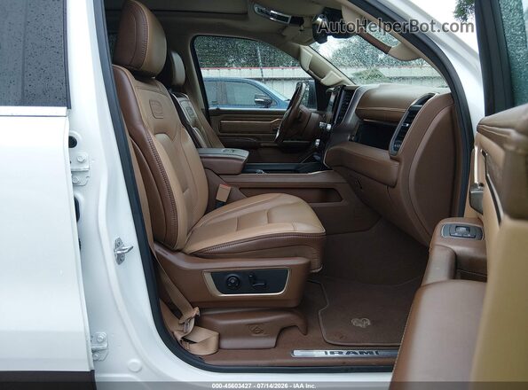 1C6SRFKT8LN136948 2020 RAM 1500 White Front interior view
