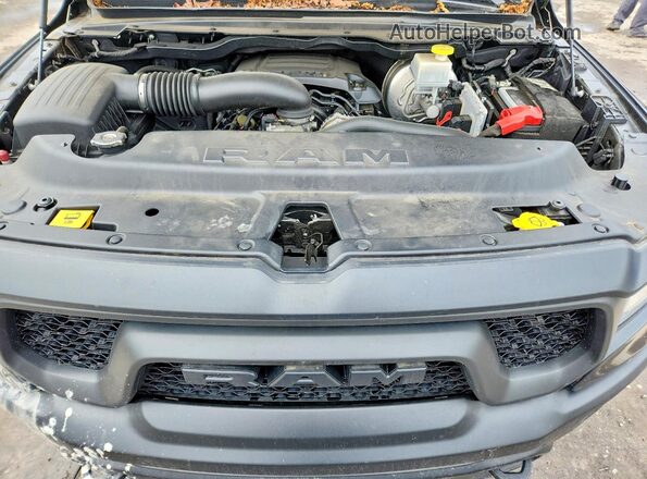 1C6SRFLT0LN381094 2020 RAM 1500 Black უკანა სალონის ხედი