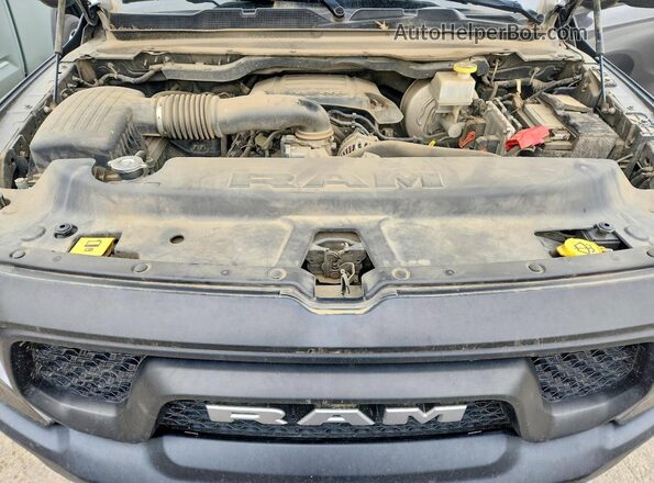 1C6SRFLT1LN215960 2020 RAM 1500 Black Rear interior view