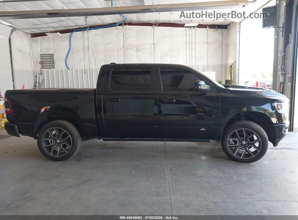 1C6SRFLT2KN763092 2019 RAM 1500 Black Вид задньої частини салону