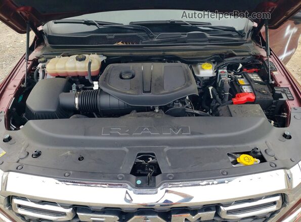 1C6SRFMP0SN732487 2025 RAM 1500 Maroon უკანა სალონის ხედი