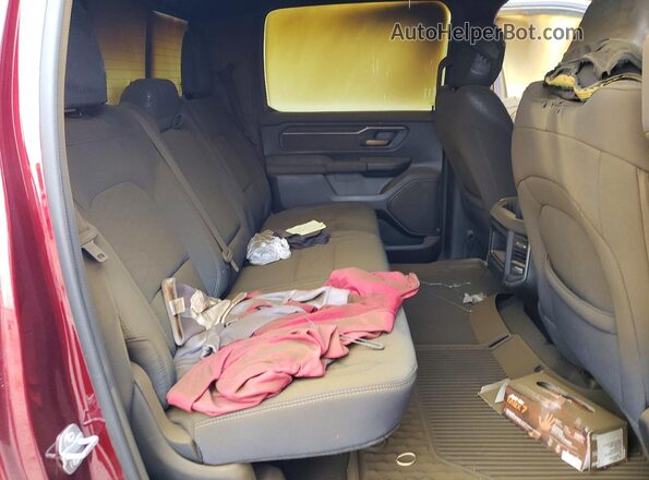 1C6SRFMP0SN732487 2025 RAM 1500 Maroon უკანა სავარძლების ხედი