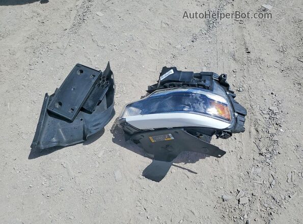 1C6SRFMP1SN632107 2025 RAM 1500 Белый Вид подкапотного пространства