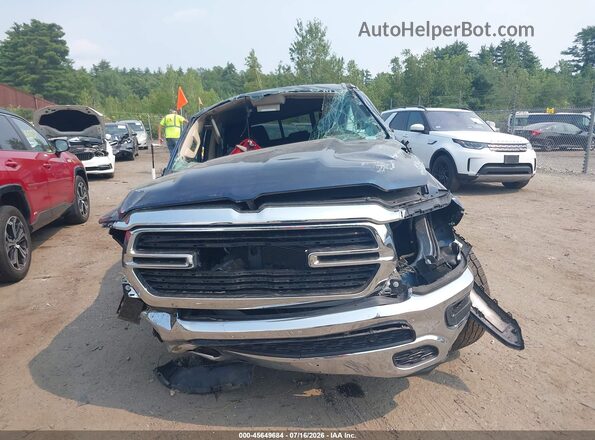 1C6SRFMT0LN386813 2020 RAM 1500 Blue Instrument cluster view