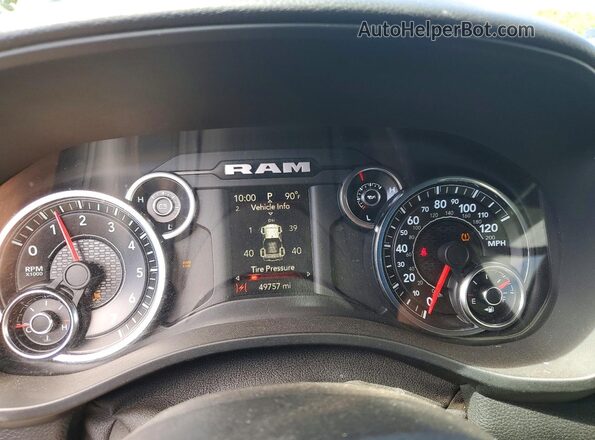 1C6SRFMT5MN663666 2021 RAM 1500 Gray Вид щитка приладів