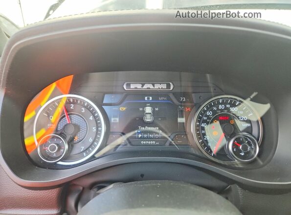 1C6SRFMT6RN228274 2024 RAM 1500 Black Vista del cuadro de instrumentos