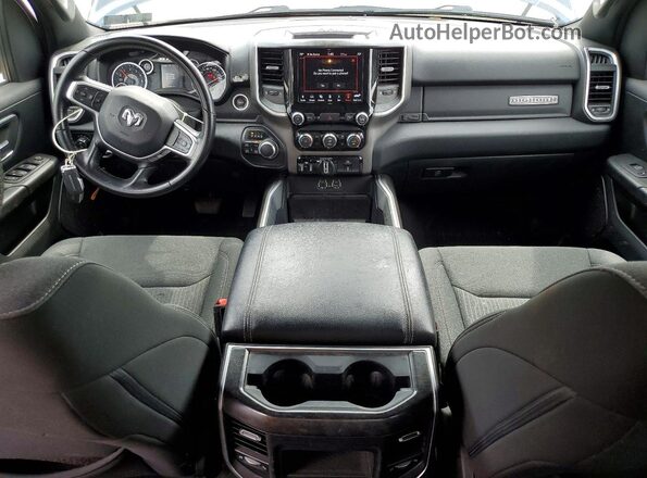 1C6SRFMT7MN590560 2021 RAM 1500 Blue Vista del salpicadero