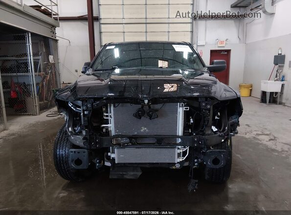 1C6SRFNP9TN224745 2026 RAM 1500 Черный Вид панели приборов