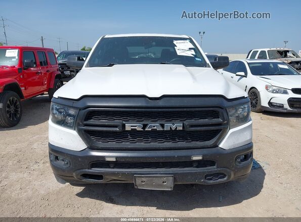 1C6SRFNT6PN544057 2023 RAM 1500 White Widok wnętrza z tyłu