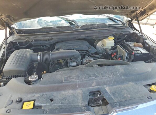 1C6SRFNT7KN688161 2019 RAM 1500 Gray Widok wnętrza z tyłu