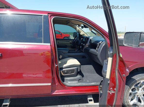 1C6SRFPT1KN559037 2019 RAM 1500 Red Вид салону спереду