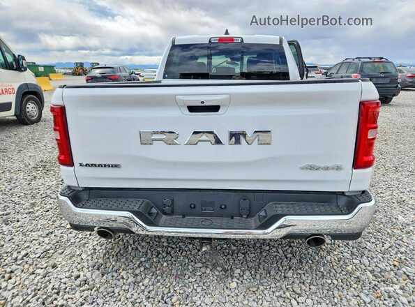 1C6SRFRP0SN707968 2025 RAM 1500 White Vista trasera