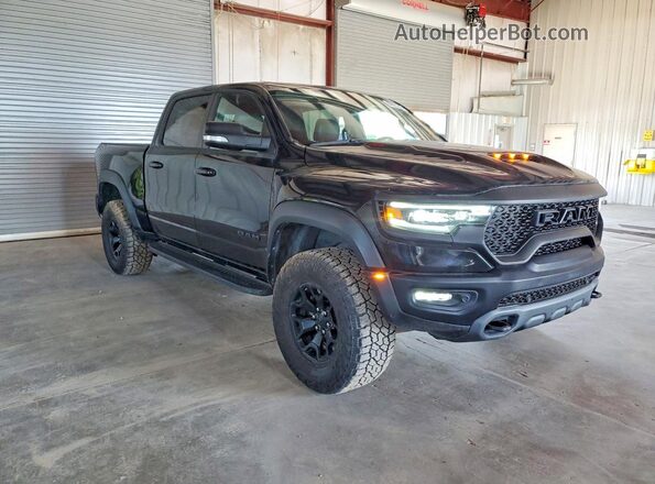 1C6SRFU90MN902898 2021 RAM 1500 Black Передня права чверть