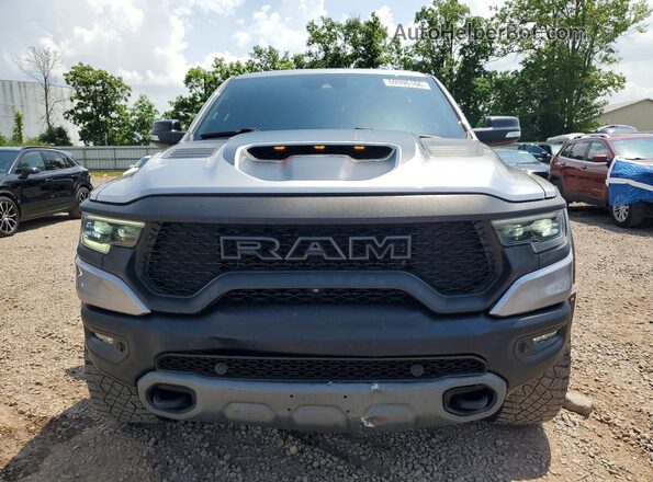 1C6SRFU91MN766555 2021 RAM 1500 Silver Front view