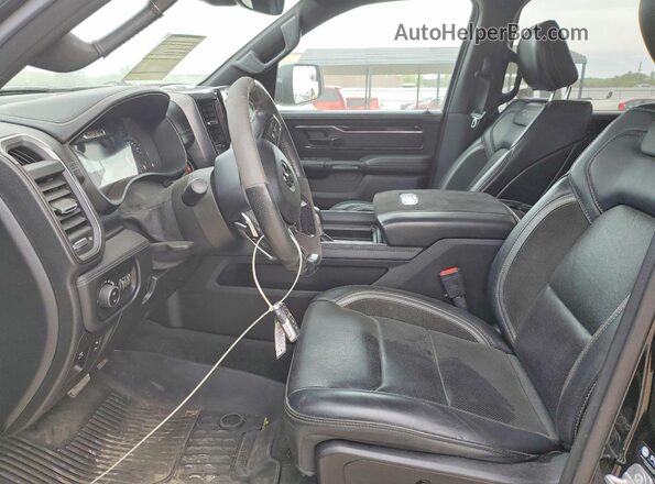 1C6SRFU93MN742645 2021 RAM 1500 Black Front interior view