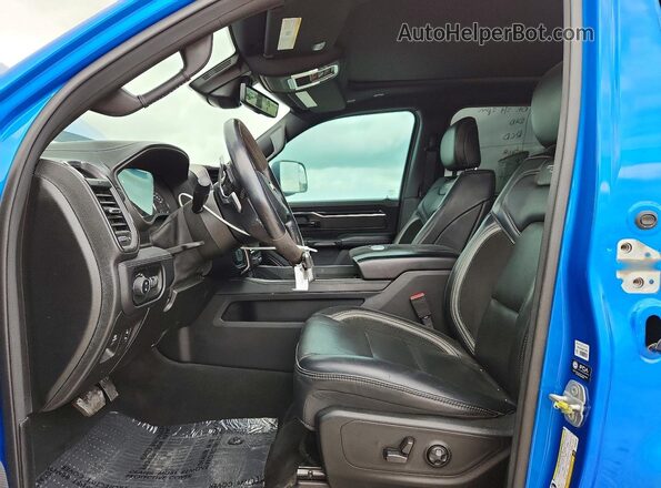 1C6SRFU95MN685106 2021 RAM 1500 Blue Вид салону спереду