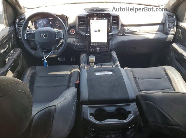 1C6SRFU9XRN201387 2024 RAM 1500 Синий Вид панели приборов