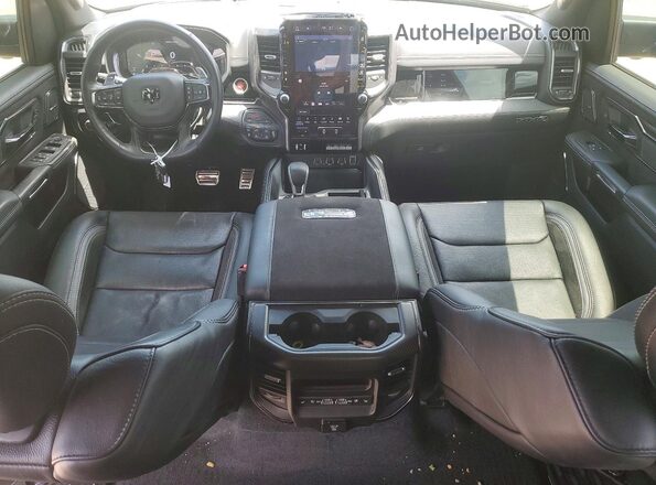 1C6SRFUP2SN655542 2025 RAM 1500 Black Вид панелі приладів