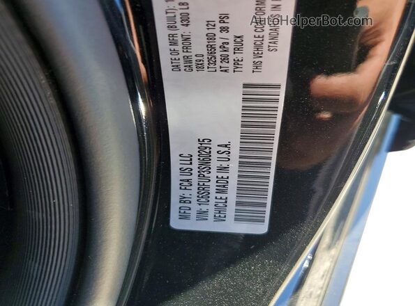 1C6SRFUP3SN602915 2025 RAM 1500 Black VIN sticker view