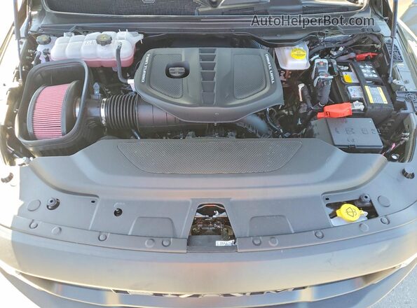1C6SRFUP4TN243205 2026 RAM 1500 Green Vista interior trasera