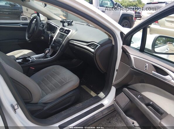 1FA6P0G72G5114979 2016 FORD FUSION White Սալոնի դիմացի տեսք